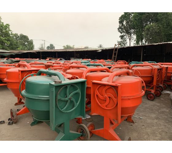 MÁY TRỘN BÊ TÔNG