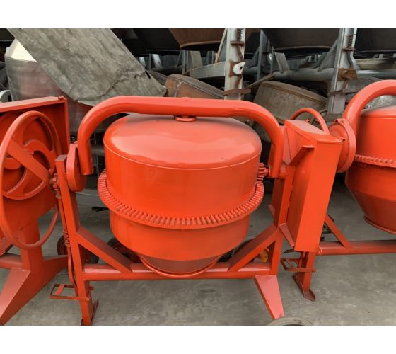 MÁY TRỘN BÊ TÔNG