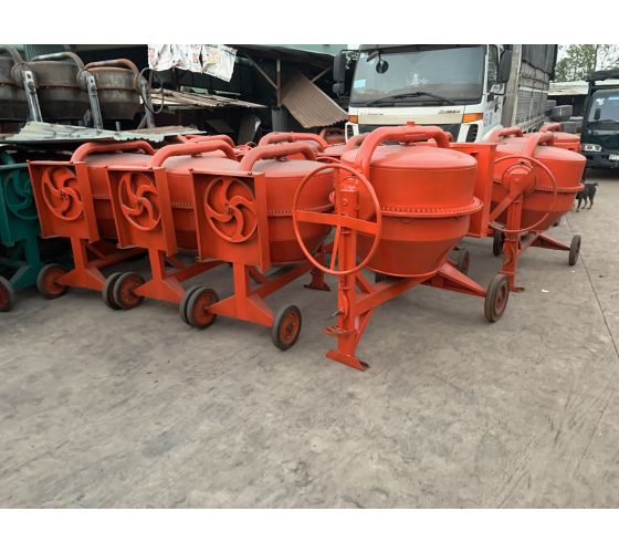 MÁY TRỘN BÊ TÔNG